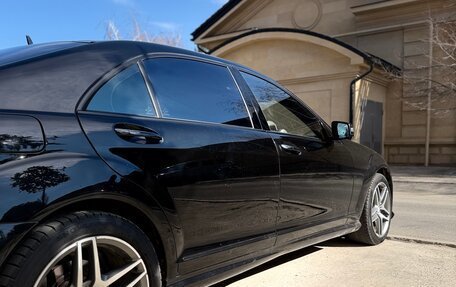 Mercedes-Benz S-Класс, 2006 год, 1 100 000 рублей, 3 фотография