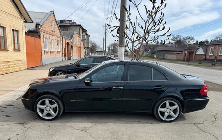 Mercedes-Benz E-Класс, 2004 год, 1 200 000 рублей, 3 фотография