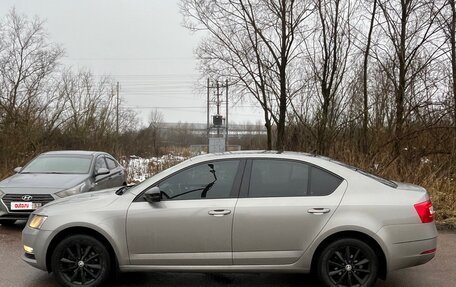 Skoda Octavia, 2018 год, 1 900 000 рублей, 8 фотография