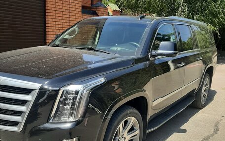 Cadillac Escalade IV, 2017 год, 5 500 000 рублей, 2 фотография
