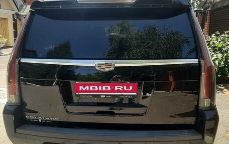 Cadillac Escalade IV, 2017 год, 5 500 000 рублей, 4 фотография