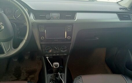 Skoda Rapid I, 2019 год, 1 300 000 рублей, 7 фотография