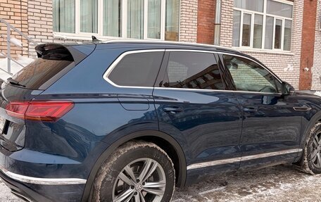 Volkswagen Touareg III, 2022 год, 7 800 000 рублей, 5 фотография