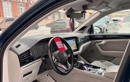 Volkswagen Touareg III, 2022 год, 7 800 000 рублей, 6 фотография