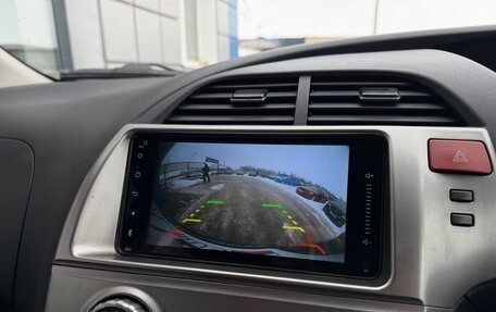 Toyota Ractis I, 2005 год, 597 000 рублей, 21 фотография