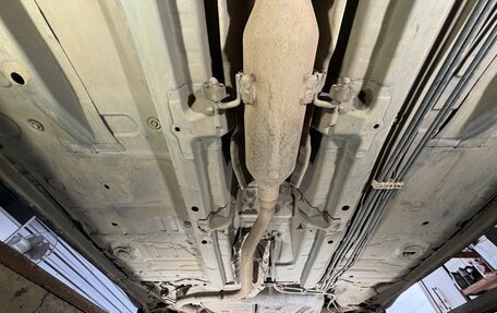 Toyota Ractis I, 2005 год, 597 000 рублей, 25 фотография