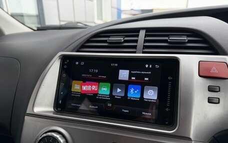 Toyota Ractis I, 2005 год, 597 000 рублей, 22 фотография