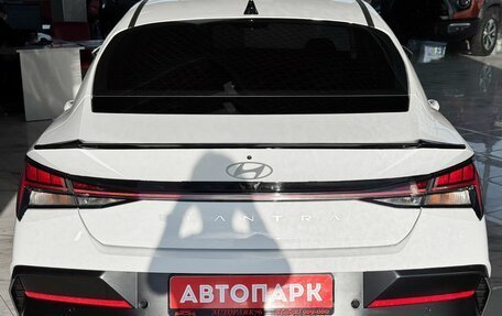 Hyundai Elantra, 2023 год, 2 449 000 рублей, 6 фотография