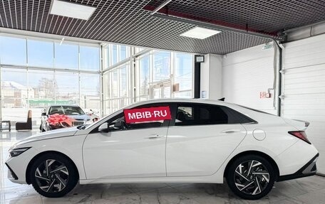 Hyundai Elantra, 2023 год, 2 449 000 рублей, 3 фотография