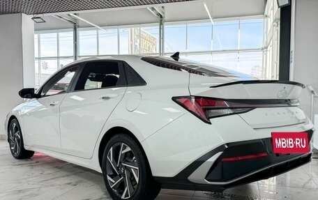 Hyundai Elantra, 2023 год, 2 449 000 рублей, 4 фотография