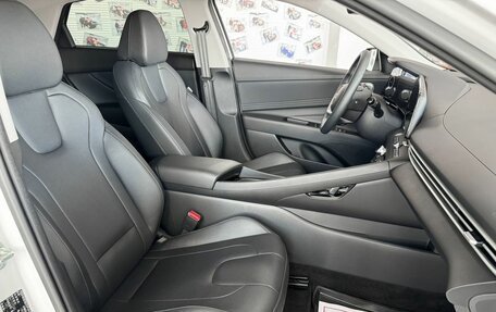 Hyundai Elantra, 2023 год, 2 449 000 рублей, 13 фотография