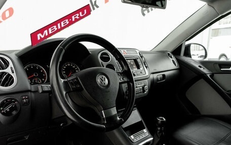 Volkswagen Tiguan I, 2010 год, 860 000 рублей, 9 фотография