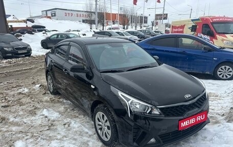 KIA Rio IV, 2021 год, 1 890 000 рублей, 3 фотография