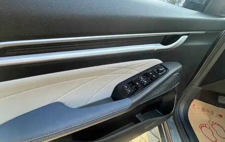 Geely Emgrand, 2023 год, 1 520 000 рублей, 20 фотография