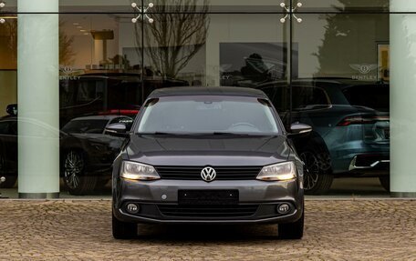 Volkswagen Jetta VI, 2012 год, 995 000 рублей, 2 фотография