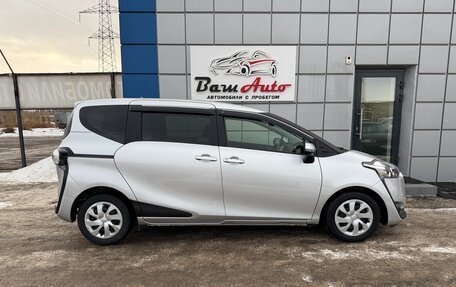 Toyota Sienta II, 2017 год, 1 247 000 рублей, 7 фотография