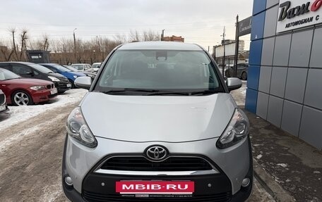 Toyota Sienta II, 2017 год, 1 247 000 рублей, 5 фотография