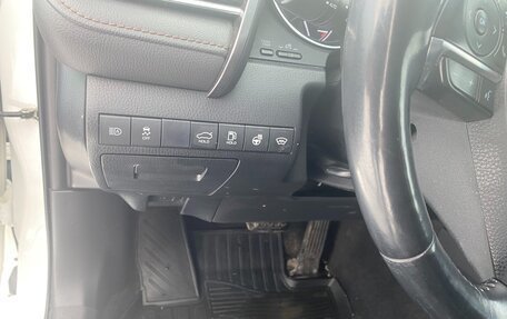 Toyota Camry, 2020 год, 3 000 000 рублей, 13 фотография