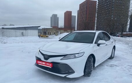 Toyota Camry, 2020 год, 3 000 000 рублей, 8 фотография