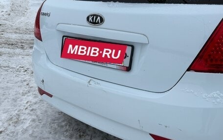 KIA cee'd I рестайлинг, 2011 год, 700 000 рублей, 15 фотография