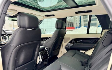 Land Rover Range Rover IV рестайлинг, 2022 год, 17 400 000 рублей, 9 фотография