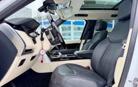 Land Rover Range Rover IV рестайлинг, 2022 год, 17 400 000 рублей, 8 фотография