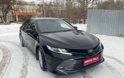 Toyota Camry, 2018 год, 2 200 000 рублей, 1 фотография