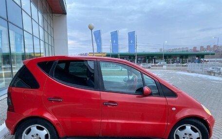 Mercedes-Benz A-Класс, 2000 год, 240 000 рублей, 2 фотография