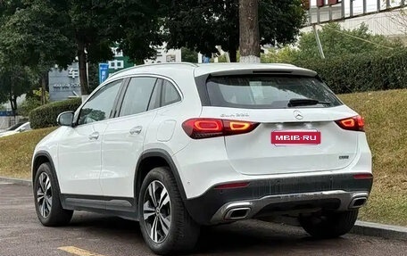 Mercedes-Benz GLA, 2022 год, 1 730 030 рублей, 4 фотография