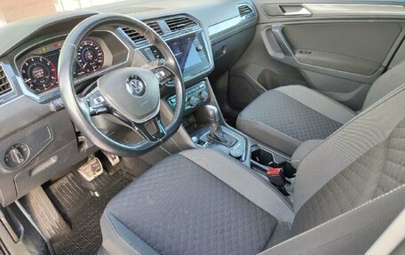Volkswagen Tiguan II, 2018 год, 2 450 000 рублей, 7 фотография