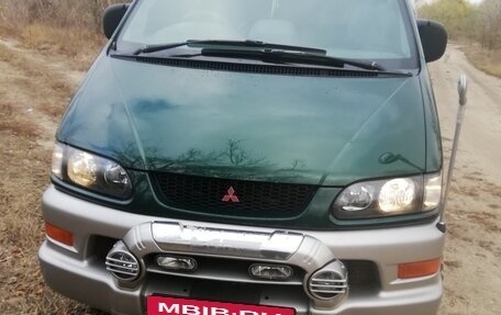 Mitsubishi Delica IV, 1998 год, 900 000 рублей, 5 фотография
