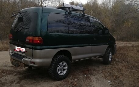 Mitsubishi Delica IV, 1998 год, 900 000 рублей, 10 фотография