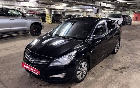 Hyundai Solaris II рестайлинг, 2015 год, 1 100 000 рублей, 7 фотография