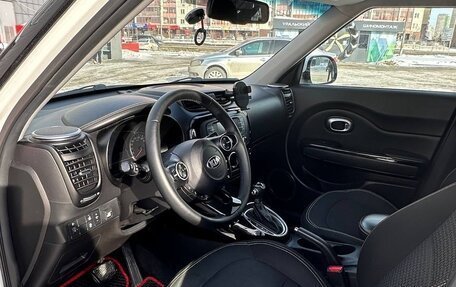 KIA Soul II рестайлинг, 2015 год, 1 750 000 рублей, 13 фотография