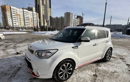 KIA Soul II рестайлинг, 2015 год, 1 750 000 рублей, 15 фотография