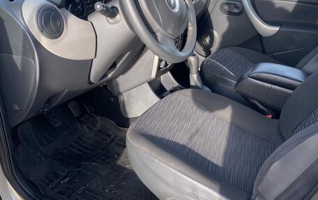 Renault Sandero I, 2011 год, 690 000 рублей, 3 фотография