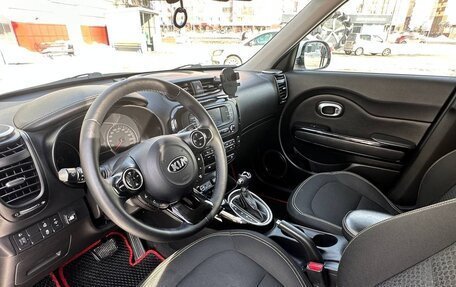 KIA Soul II рестайлинг, 2015 год, 1 750 000 рублей, 12 фотография