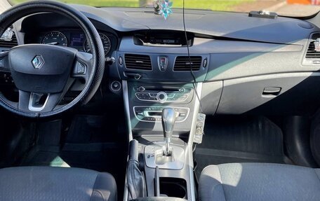 Renault Latitude I, 2010 год, 750 000 рублей, 8 фотография