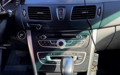 Renault Latitude I, 2010 год, 750 000 рублей, 9 фотография