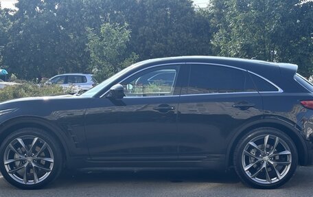 Infiniti QX70, 2016 год, 2 890 000 рублей, 2 фотография