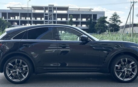 Infiniti QX70, 2016 год, 2 890 000 рублей, 5 фотография