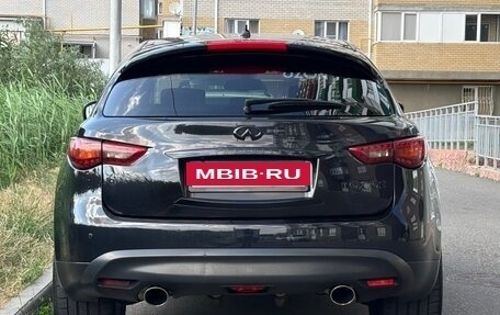 Infiniti QX70, 2016 год, 2 890 000 рублей, 3 фотография