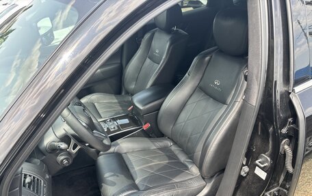 Infiniti QX70, 2016 год, 2 890 000 рублей, 16 фотография