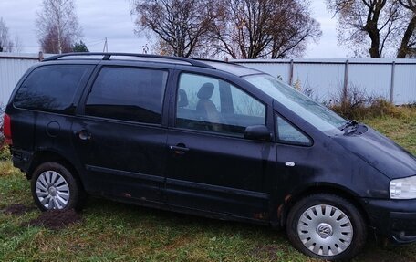 Volkswagen Sharan I рестайлинг, 2003 год, 200 000 рублей, 3 фотография