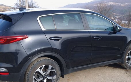 KIA Sportage IV рестайлинг, 2021 год, 2 300 000 рублей, 3 фотография