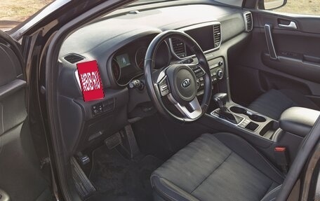 KIA Sportage IV рестайлинг, 2021 год, 2 300 000 рублей, 11 фотография