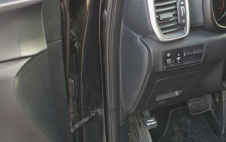 KIA Sportage IV рестайлинг, 2021 год, 2 300 000 рублей, 20 фотография