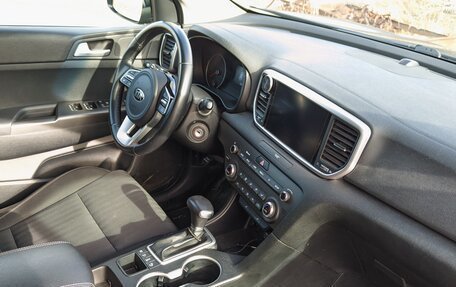 KIA Sportage IV рестайлинг, 2021 год, 2 300 000 рублей, 26 фотография