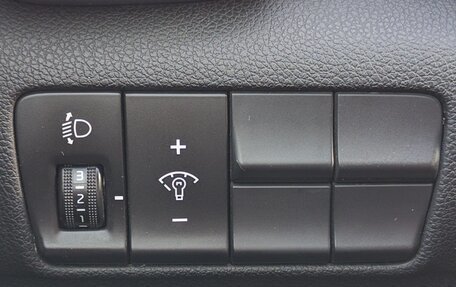 KIA Sportage IV рестайлинг, 2021 год, 2 300 000 рублей, 34 фотография