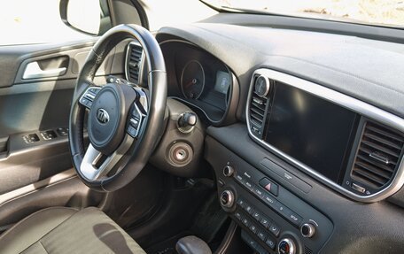 KIA Sportage IV рестайлинг, 2021 год, 2 300 000 рублей, 30 фотография